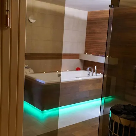 Konukevi Beskid Rose & Slopnice