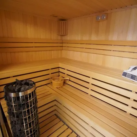 Beskid Rose & Konukevi *