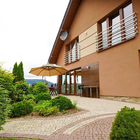Beskid Rose & *