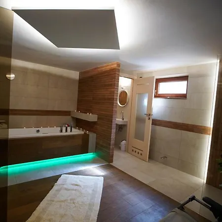 Beskid Rose & Guest house Slopnice