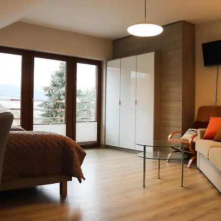 Beskid Rose & Konukevi *