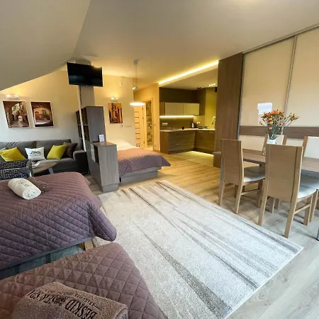 Konukevi Beskid Rose &