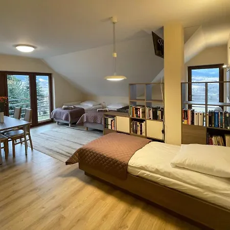 Guest house Beskid Rose & *