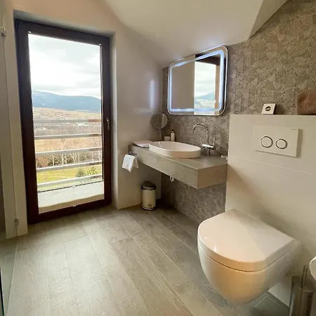 Konukevi Beskid Rose & Slopnice