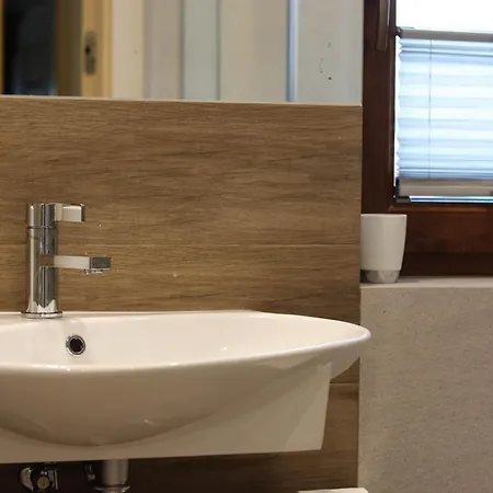 Konukevi Beskid Rose & Slopnice